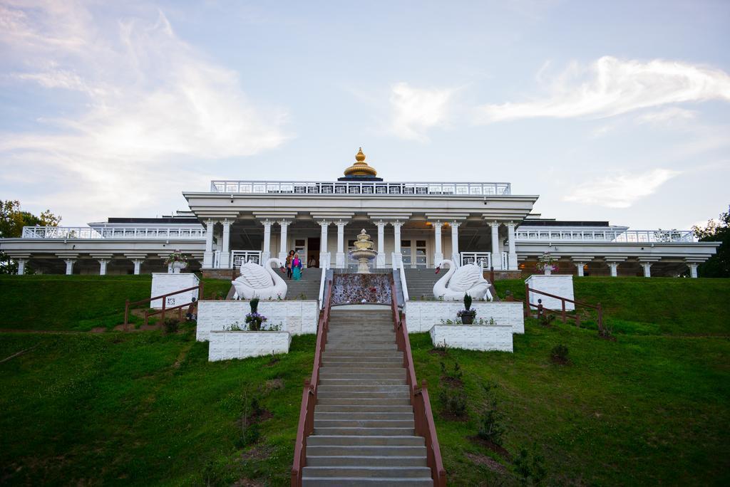 Отель Art Of Living Retreat Center Bamboo Экстерьер фото