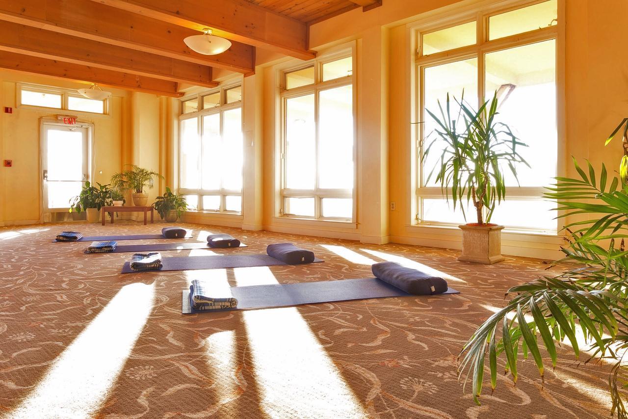 Отель Art Of Living Retreat Center Bamboo Экстерьер фото